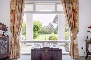 Photo 19- click for photo gallery